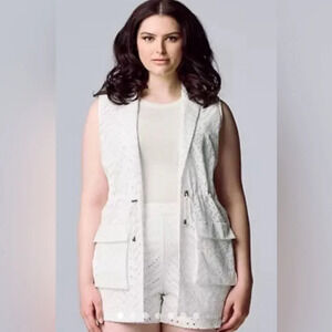 Simply Vera Vera Wang Eyelid Vest Size M NEW WITH TAGS